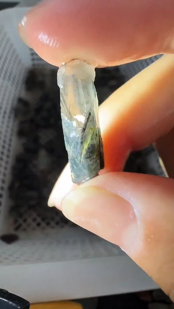 水晶珠宝半成品未镶嵌毛毛，水晶