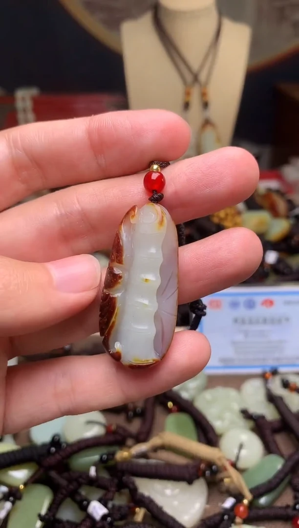 颈饰未镶嵌和田玉新疆料青海料清水和田玉吊坠