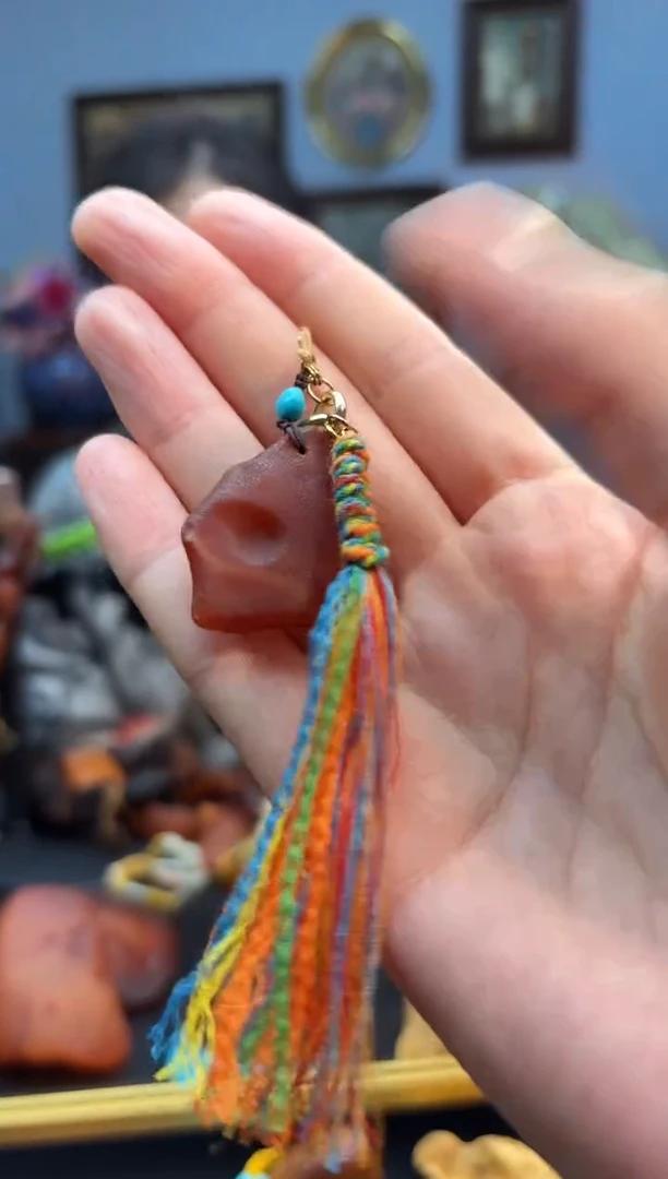 琥珀颈饰未镶嵌包挂