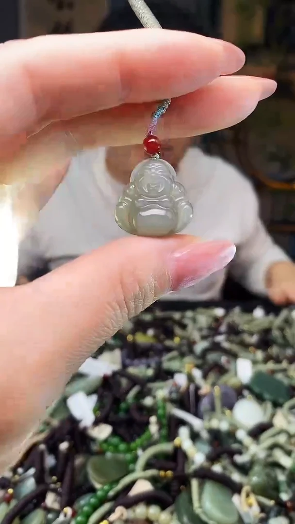颈饰未镶嵌和田玉多样性发货，拍一发一