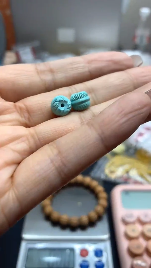 未镶嵌绿松石珠宝奇石633一对