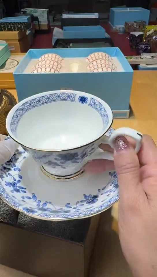 瓷片生活的本意是开心啊@@1