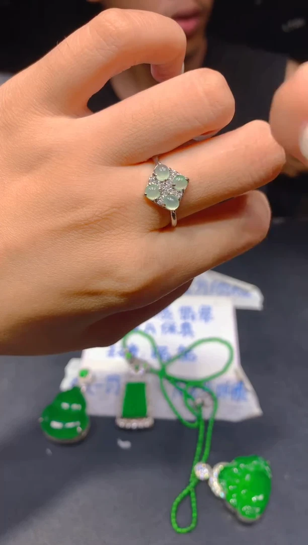定制翡翠未镶嵌519多样性发货（发其一）
