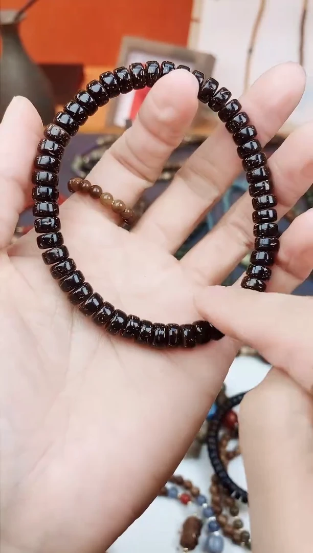 【闪购商品】椰蒂手串黑金片片单圈