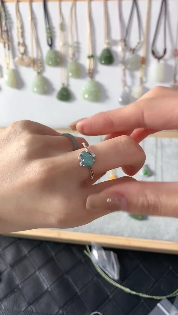 【闪购商品】翡翠戒指银S925镶嵌戒指4