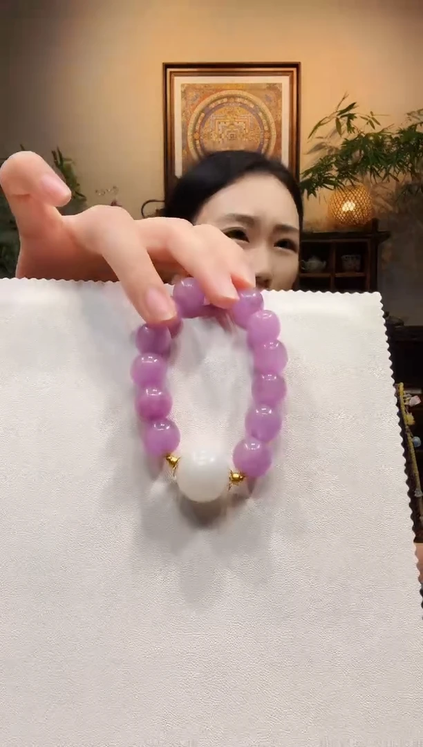 未镶嵌手链和田玉手链