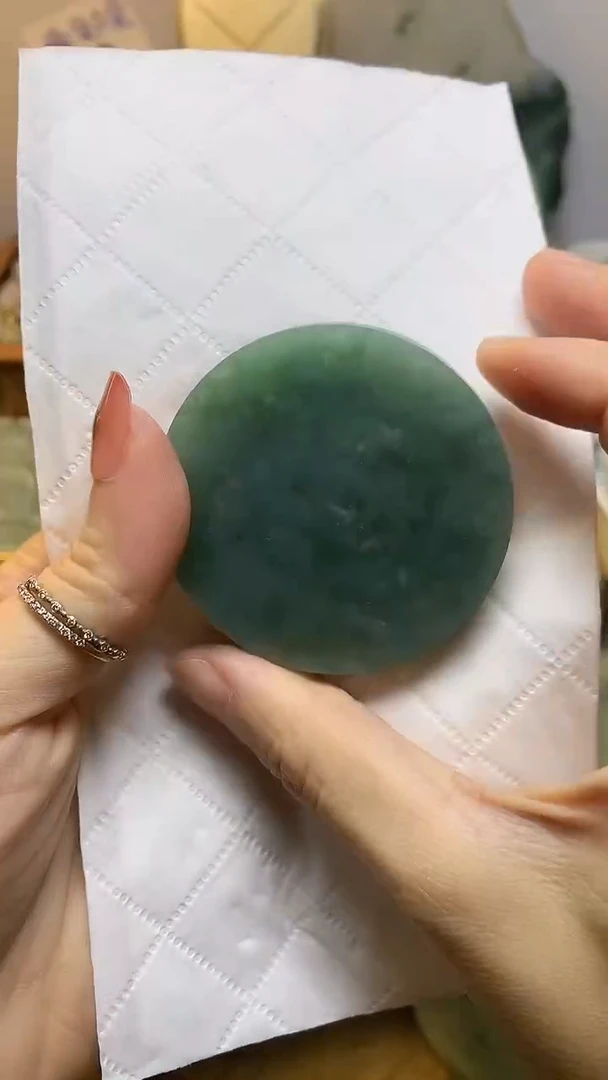 未镶嵌挂件翡翠缅甸A货翡翠，没有运费险