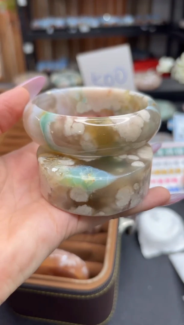 未镶嵌手镯石英质玉A341(60圈赠送镯心)