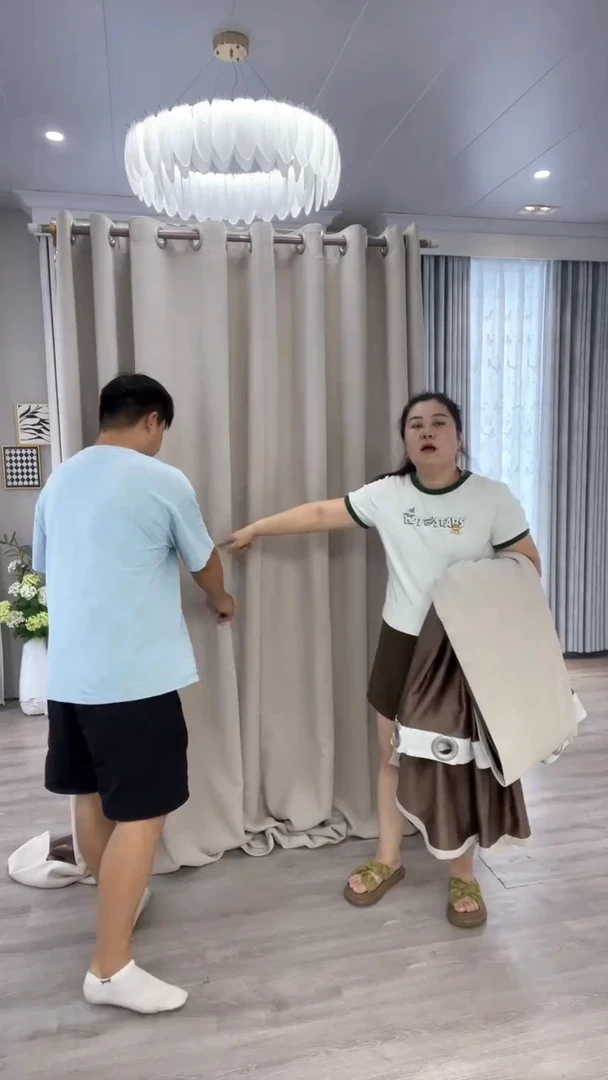布 闪电购商品26 特价（中）