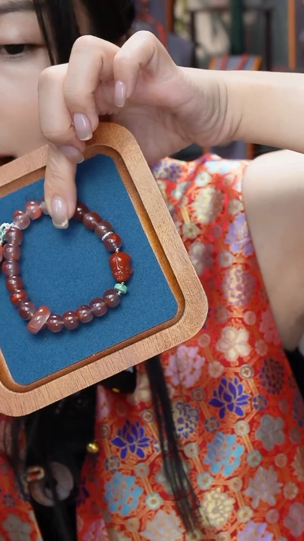 【闪购商品】南红玛瑙手串未镶嵌手串