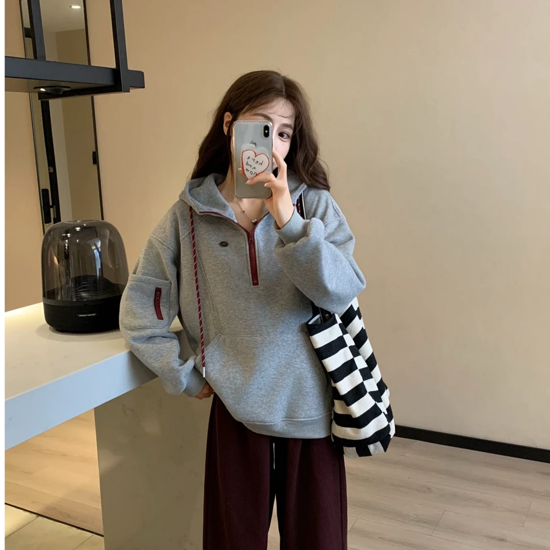 程程甄选 时尚eg家撞色拉链加厚奥粒绒休闲卫衣8016