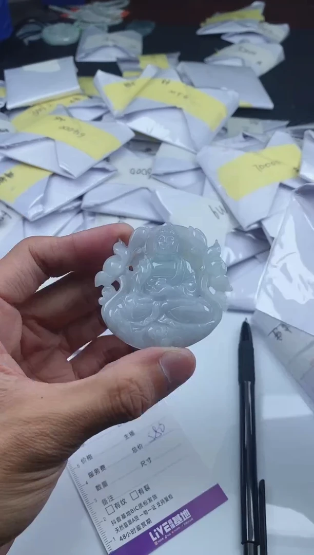 翡翠未镶嵌颈饰11111111111