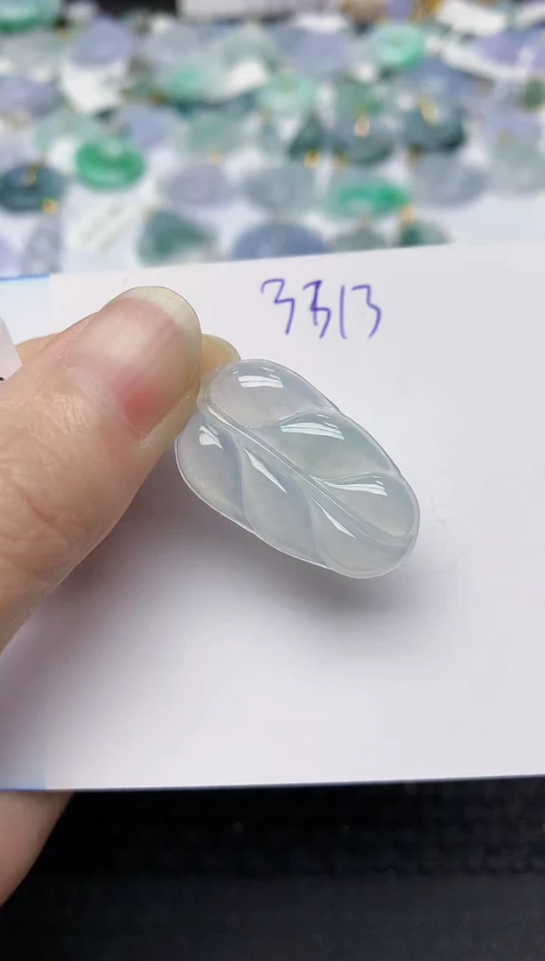 颈饰18K金镶嵌翡翠天然缅甸A货翡翠百元以上9元证书费自理