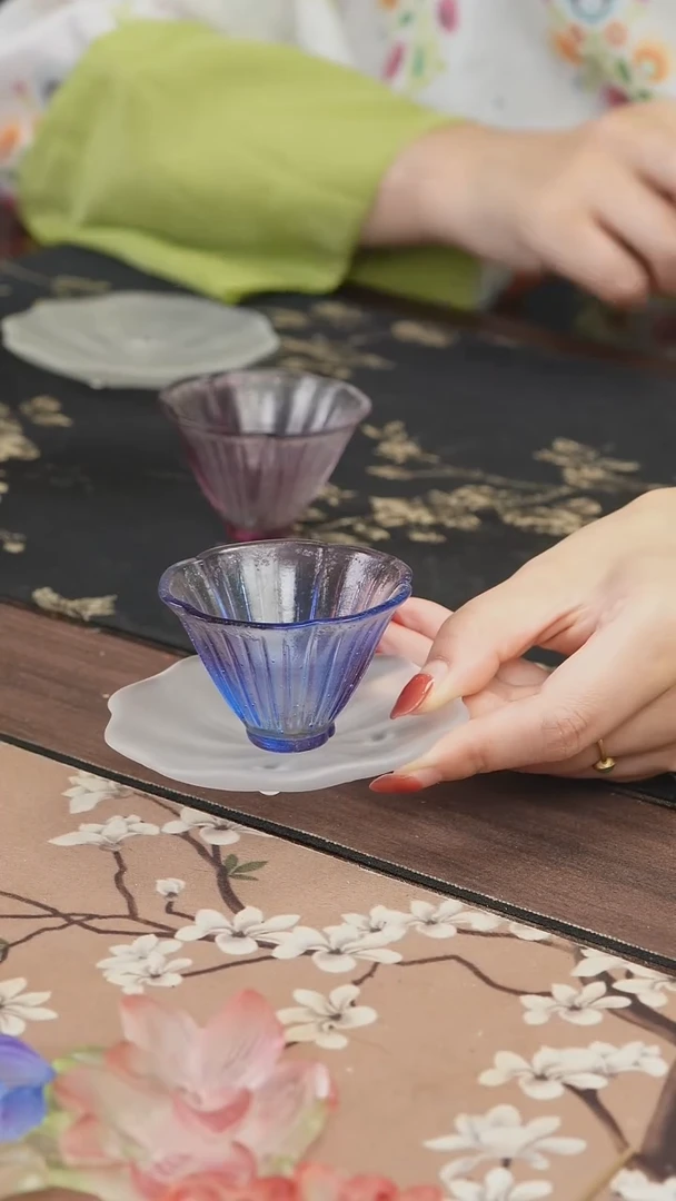 手工艺品琉璃蓝紫色花朵斗笠杯