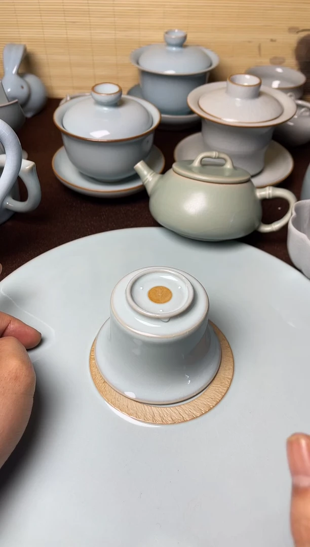 清仓引流品-微瑕天青釉纯手工马蹄杯