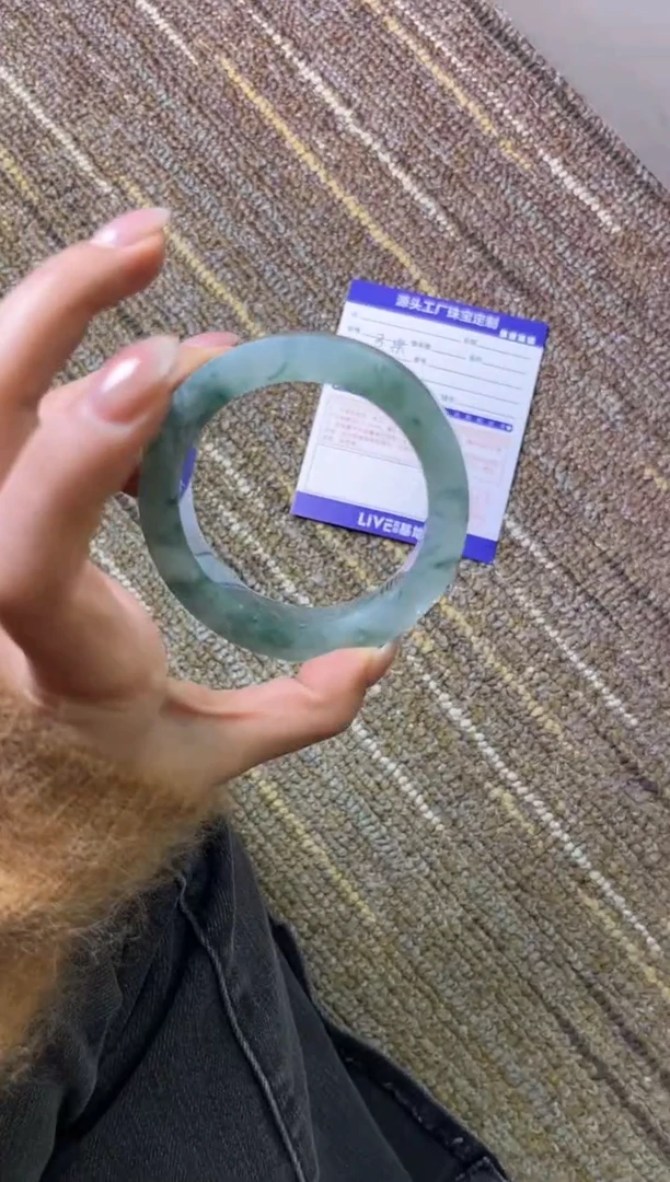 未镶嵌手镯定制翡翠w*y定制不退不换