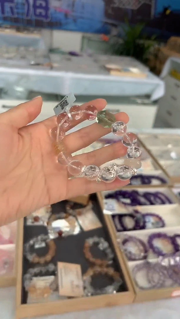 水晶手串未镶嵌手串