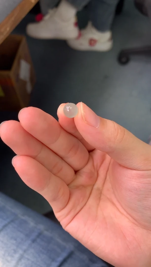 未镶嵌把件翡翠48小时鉴赏期 退货不扣服务费