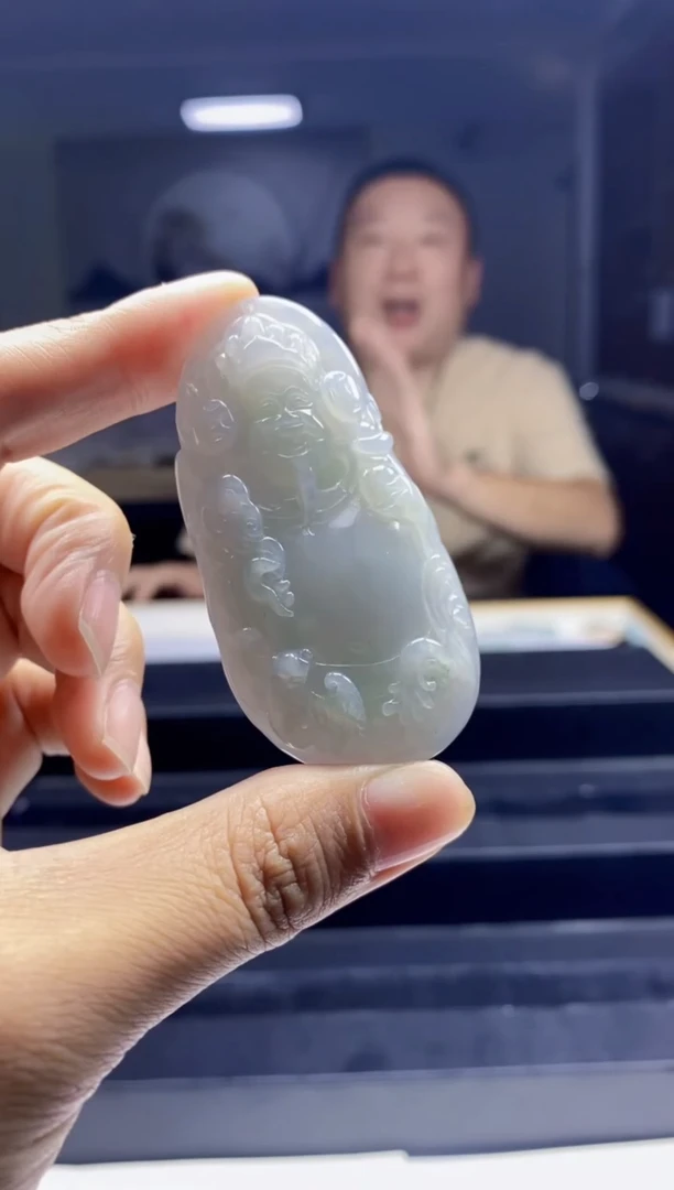 翡翠未镶嵌颈饰翡翠A货