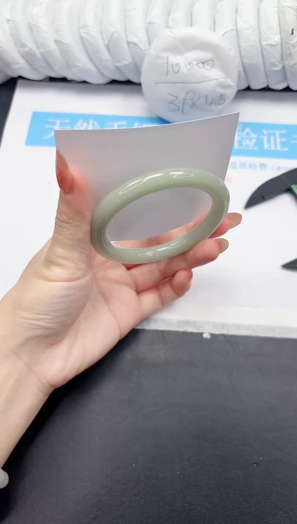 未镶嵌手镯石英质玉60-58.5DY