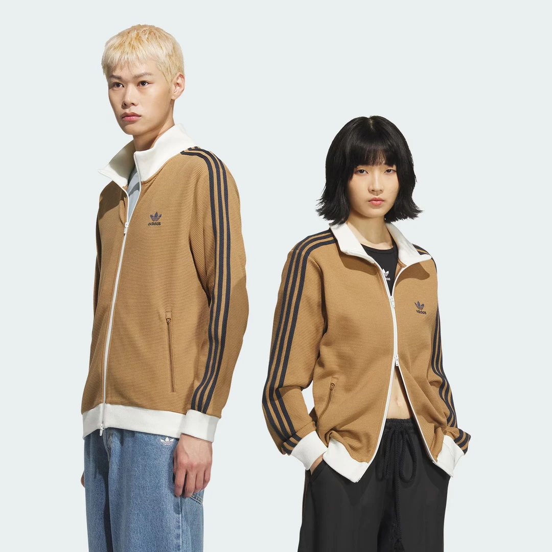 adidas/阿迪达斯三叶草欧若风时尚百搭复古华夫格夹克外套KB8952