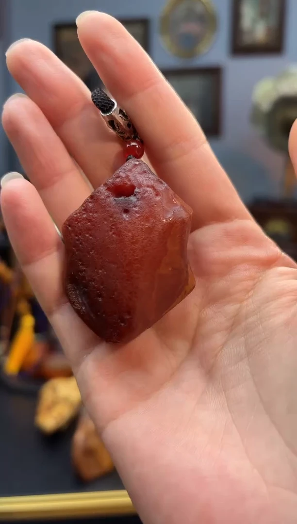 琥珀颈饰未镶嵌吊坠