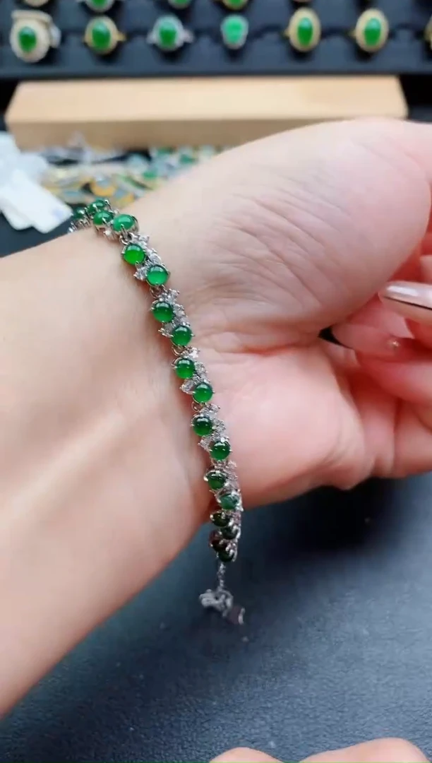 银S925镶嵌戒指翡翠1