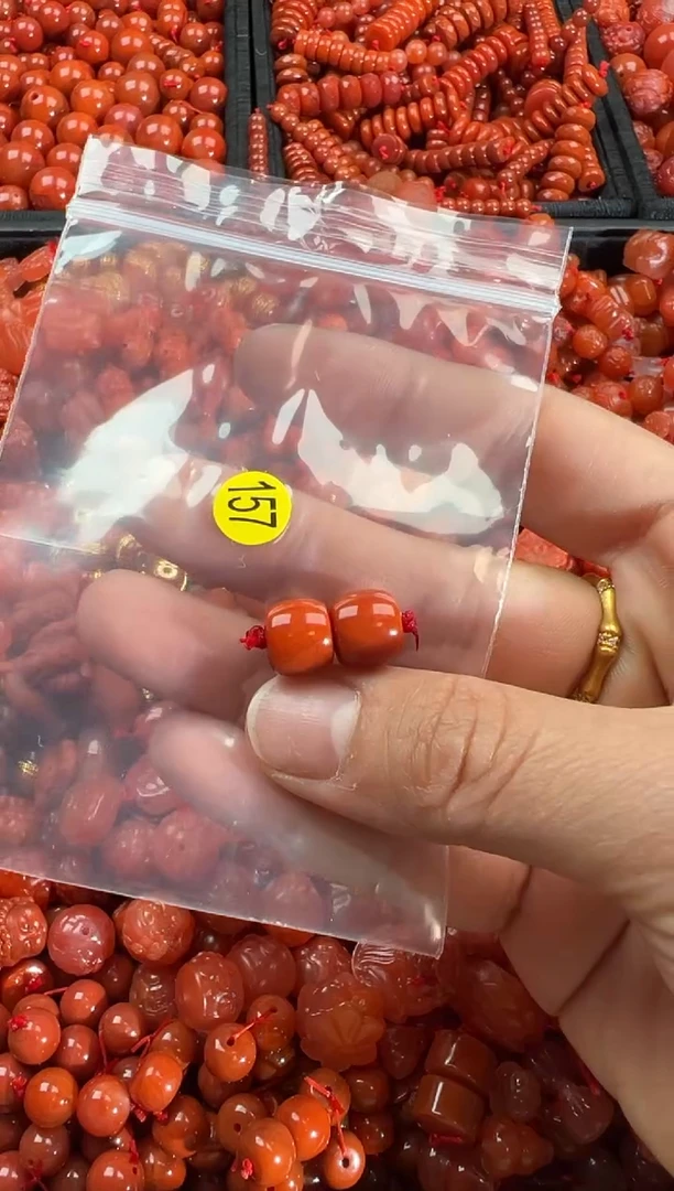 【闪购商品】南红玛瑙颈饰未镶嵌1