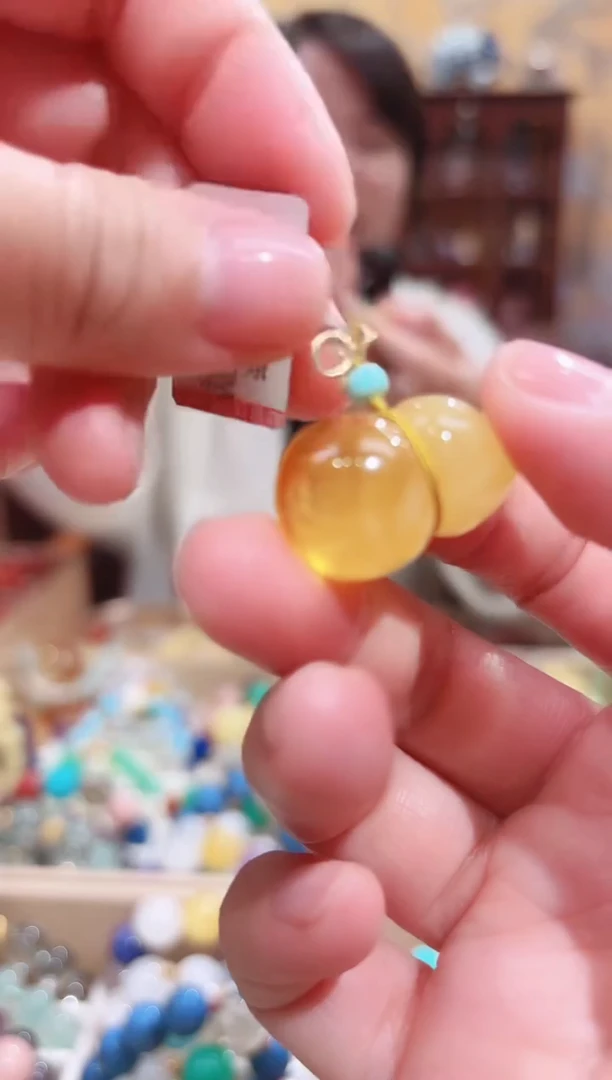 蜜蜡颈饰未镶嵌设计款