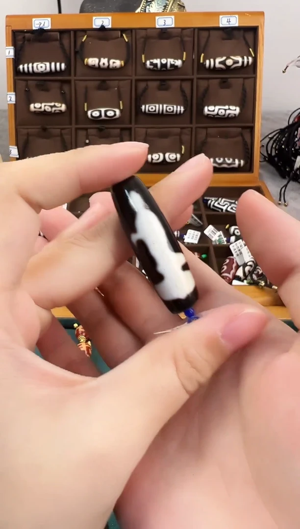 玛瑙/玉髓（覆膜）颈饰未镶嵌18（微瑕随机发货）