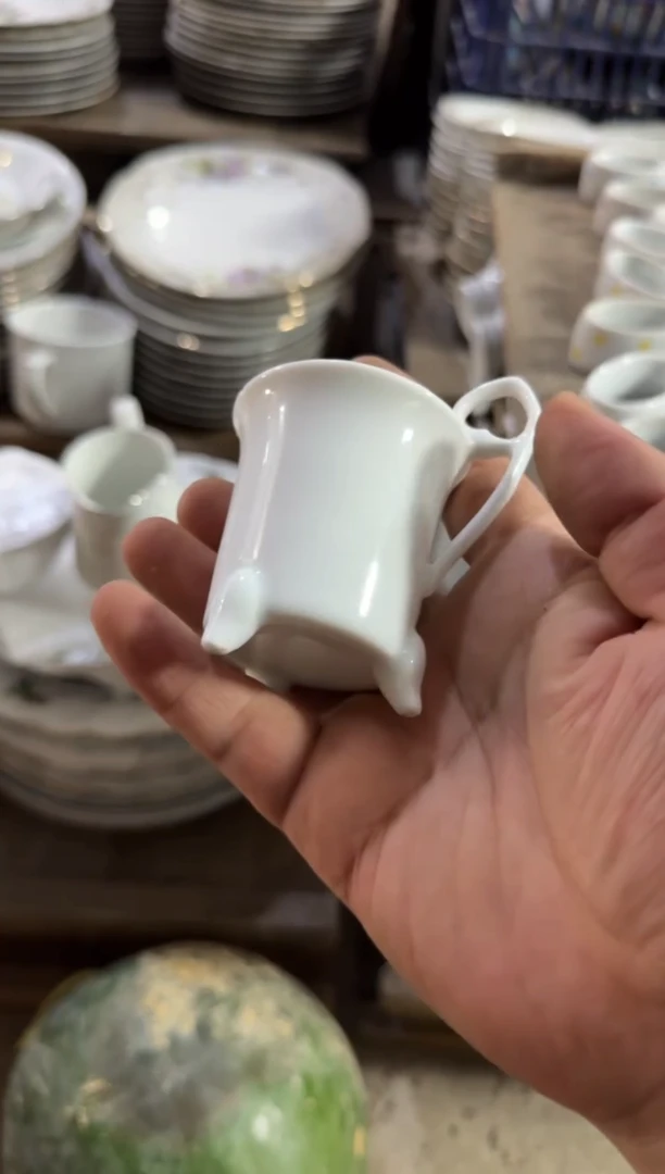 摆件纯白杯微瑕请慎拍