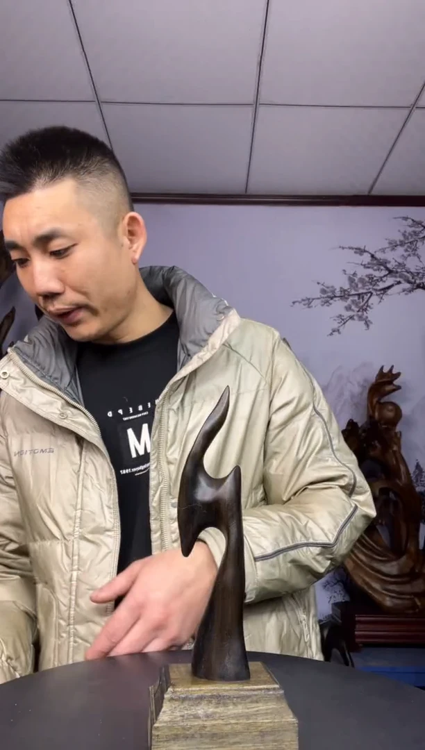 金丝楠木雕款李****面金丝楠木工艺品摆件