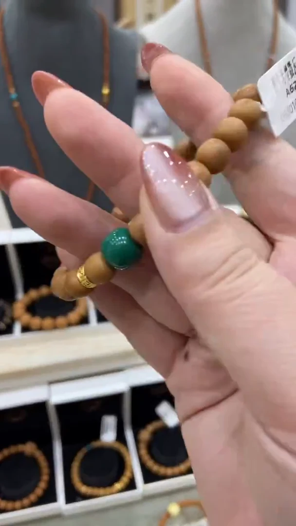 手串猴头核桃W**r8888