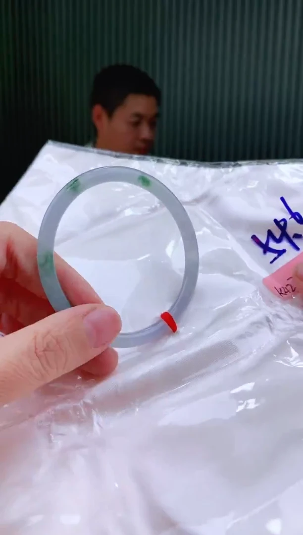 未镶嵌手镯翡翠54+