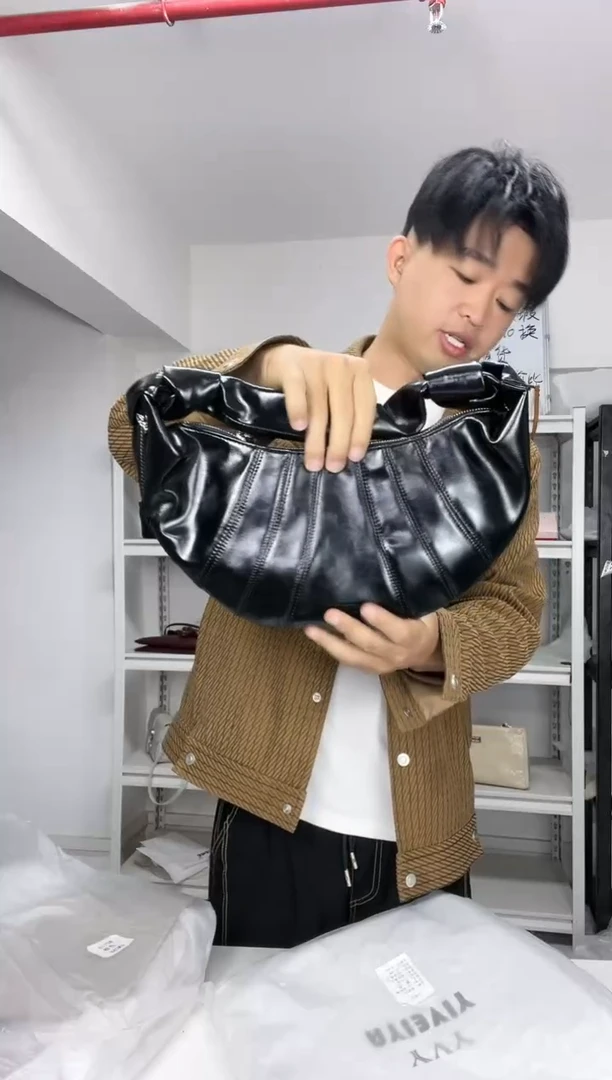 牛皮【尤尤轻奢女包】时尚百搭轻奢款式女包551