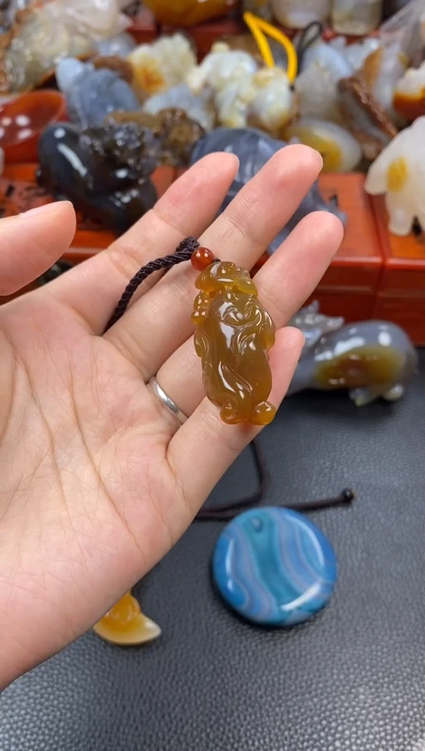 玛瑙/玉髓挂件未镶嵌用****11