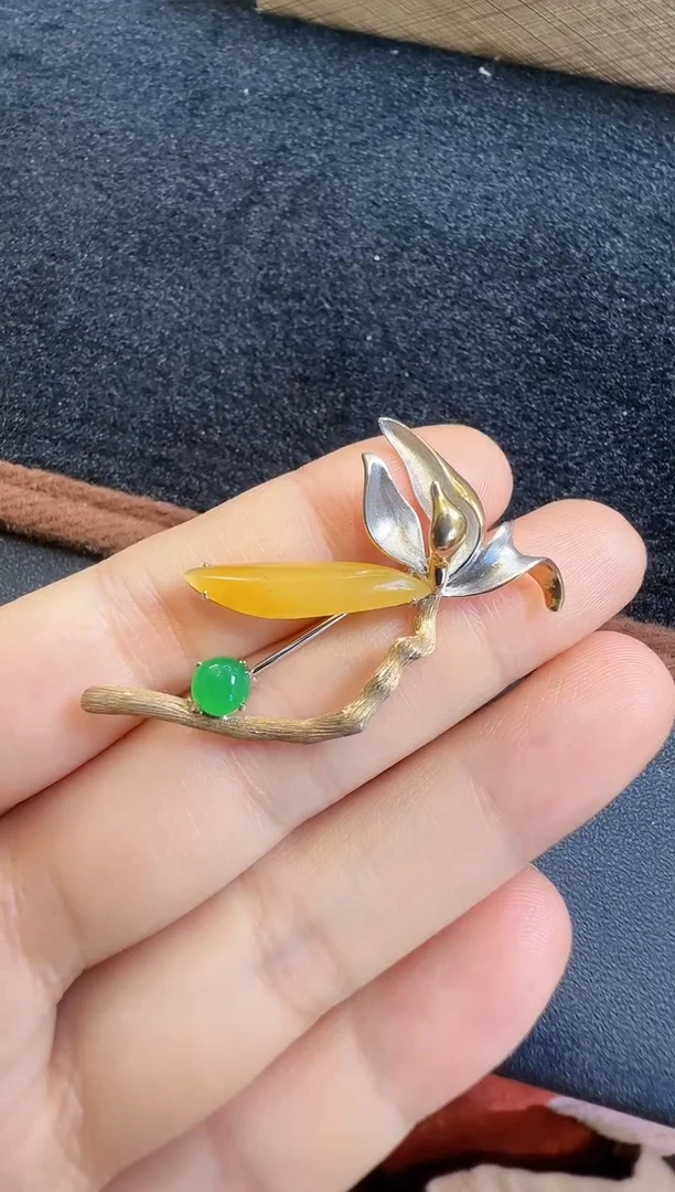 【闪购商品】翡翠颈饰18K金镶嵌00004800