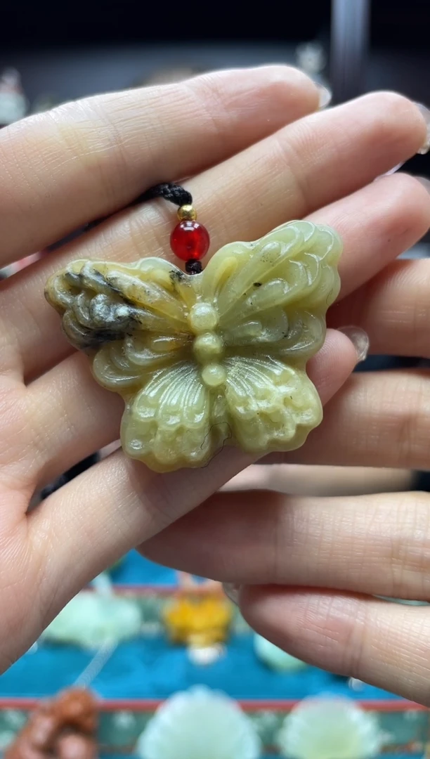 未镶嵌岫玉吊坠·