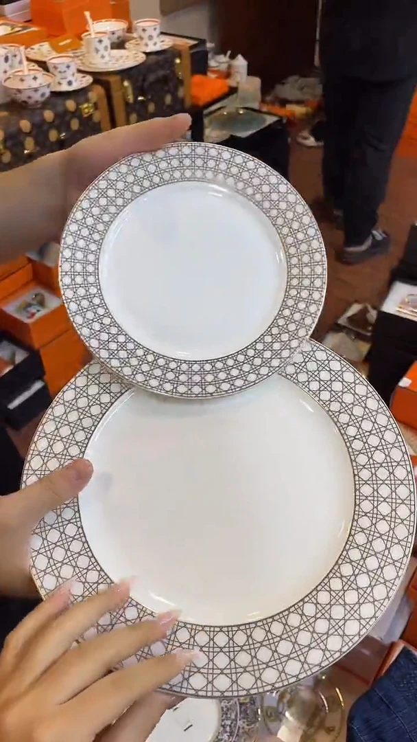 杯鸿辉家品牌瓷器，京东包邮！