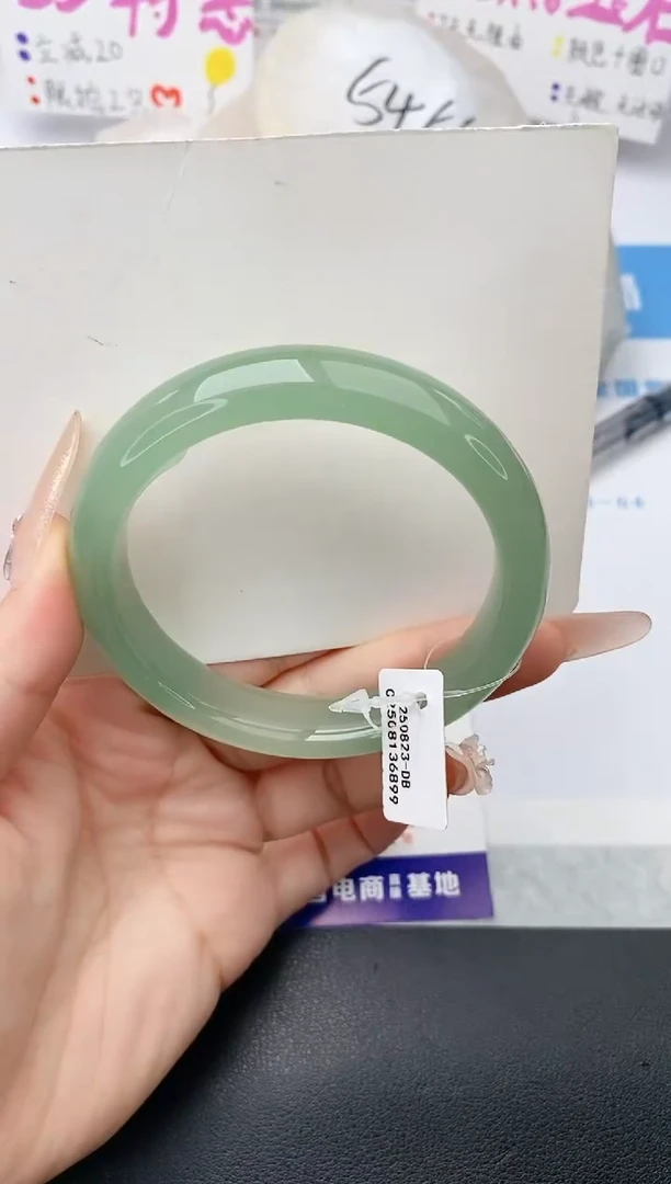未镶嵌手镯石英质玉w41-DB多样性发货59+