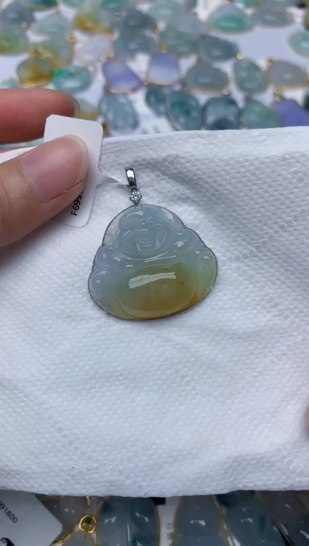 翡翠18K金镶嵌颈饰天然A货翡翠