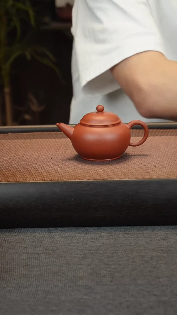 宜兴精品紫砂茶壶