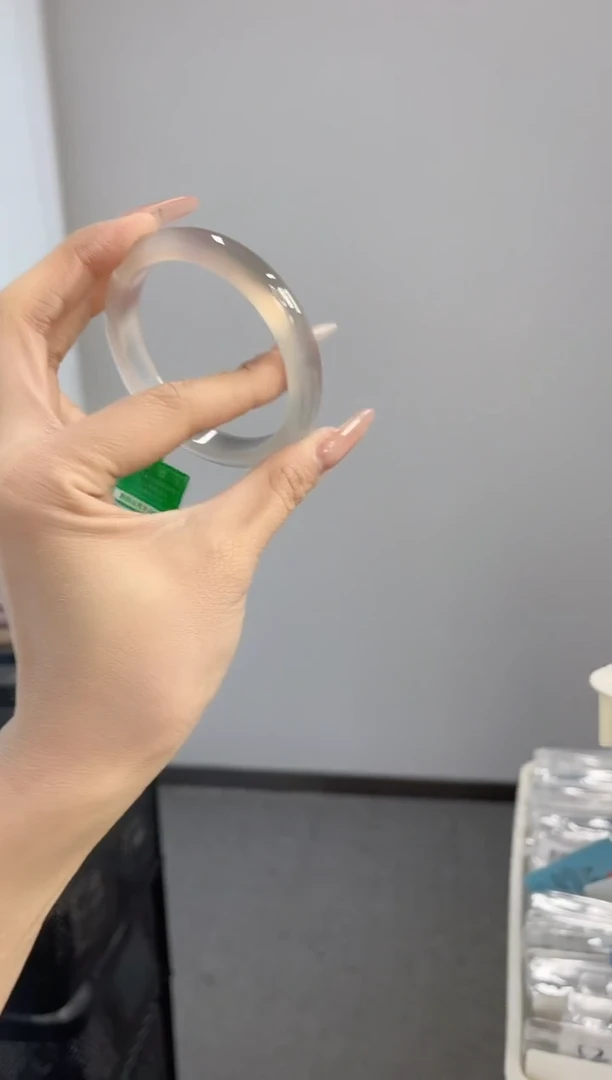 【闪购商品】玛瑙/玉髓手镯未镶嵌57-58圈