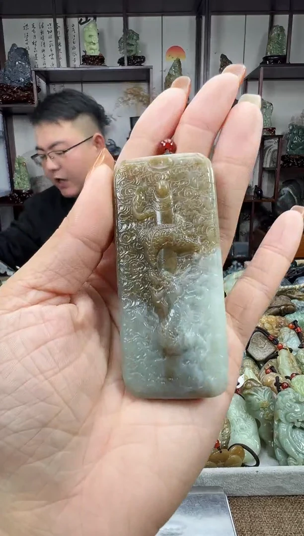 未镶嵌和田玉把件1