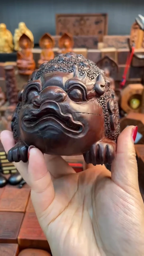 木枣木微瑕三足金蟾一物一拍
