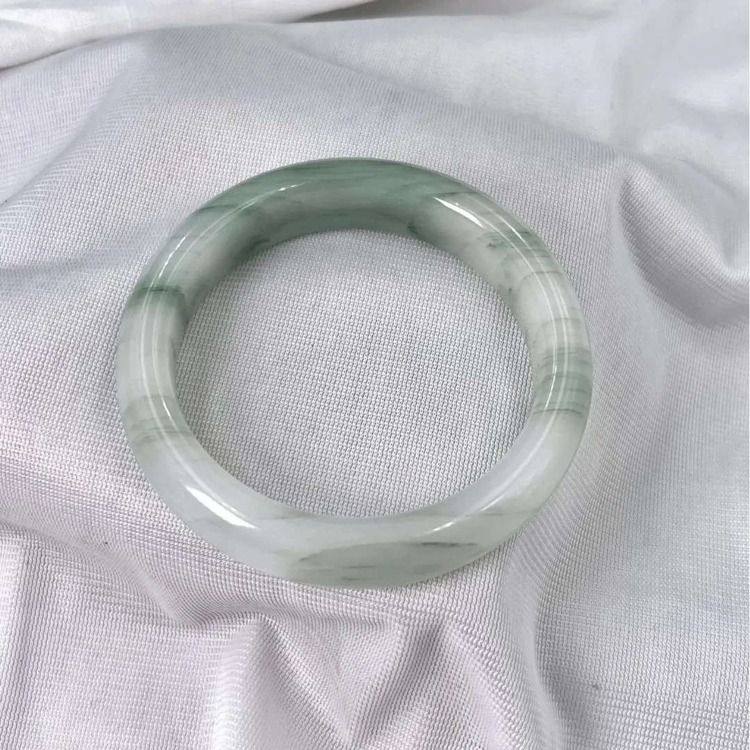 石英质玉天山翠手镯多样性发货 编号21