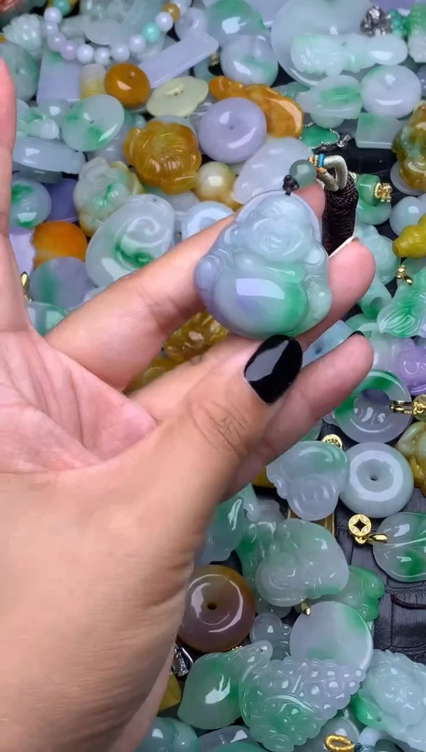 翡翠未镶嵌颈饰天然缅甸翡翠吊坠