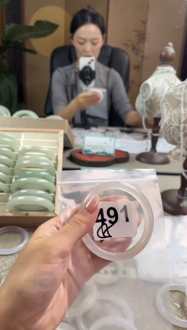 手镯玛瑙/玉髓未镶嵌491
