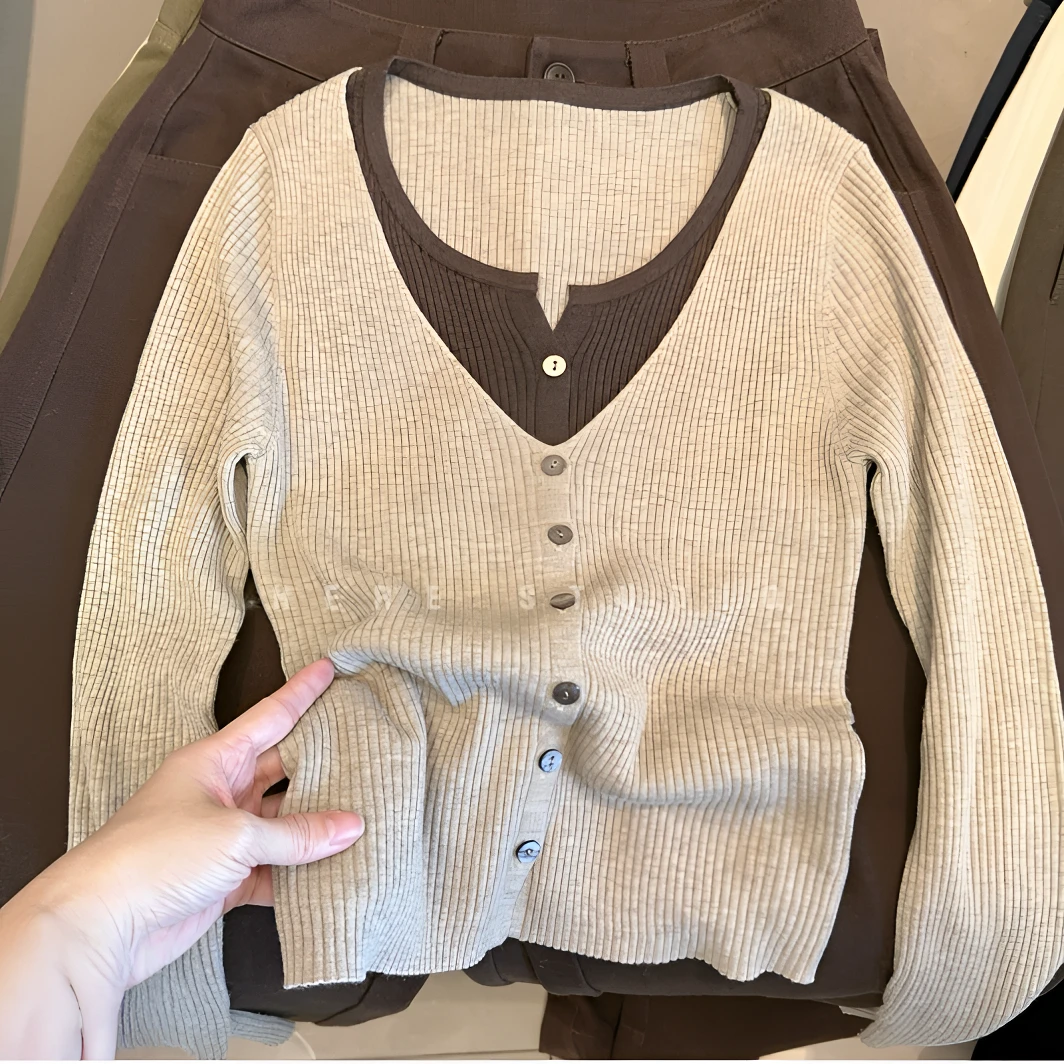 拼色冬季轻职风针织长袖毛针织衫拼接假两件款