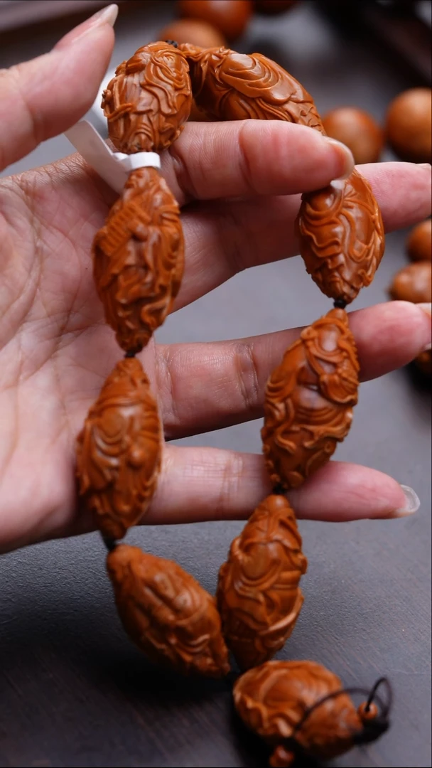 ?****?*橄榄雕手chuang